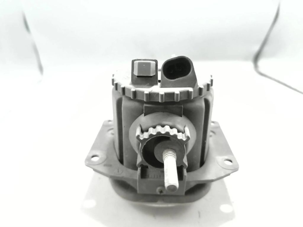 Alfa Romeo 156 1.9JTD 2002 front bumper lower fog light 38660744 