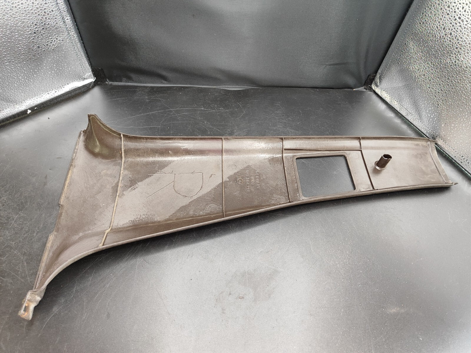 Volkswagen VW Golf Jetta Mk2 1988 Right Side B Pillar Trim 193867298