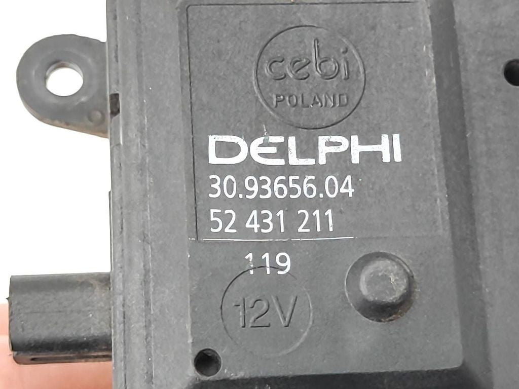 Opel Astra H 2006 Air heater flap actuator motor 309365604 