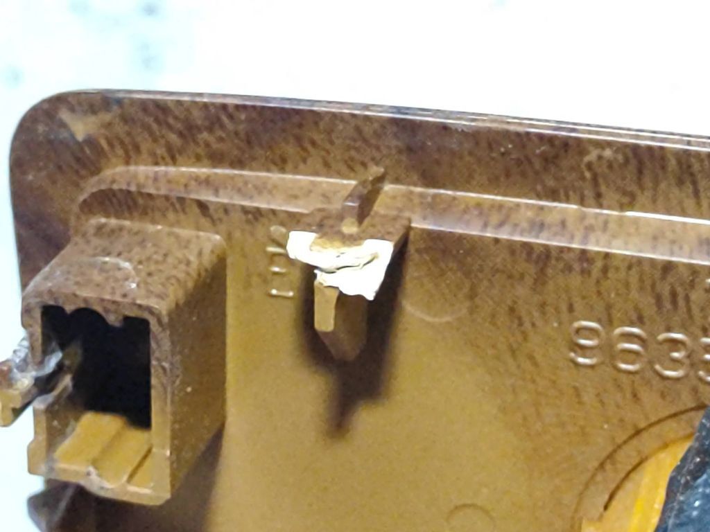 Peugeot 607 2001 Rear console wooden ashtray insert 9635805477 