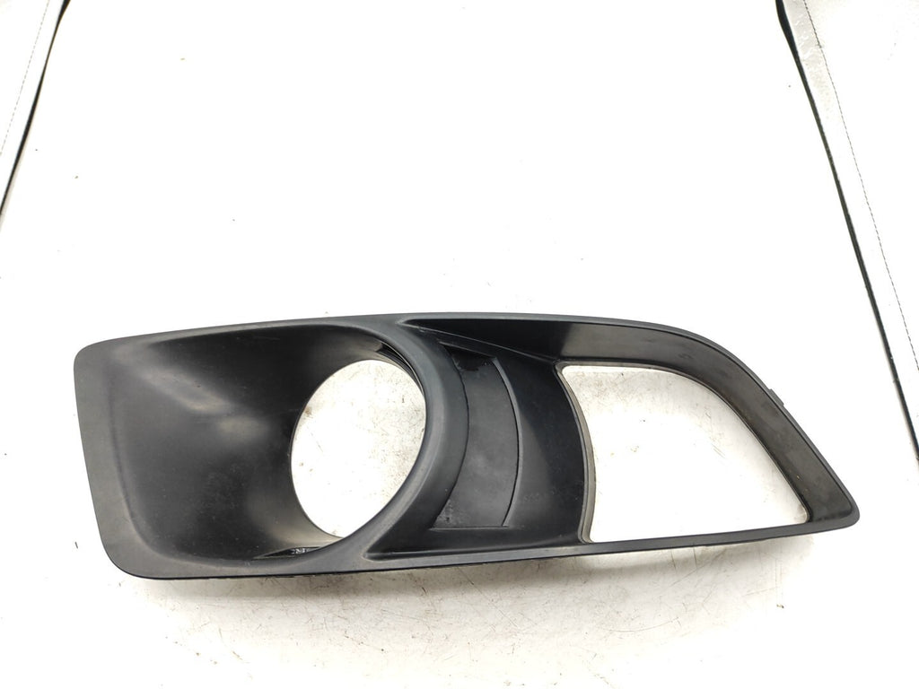 Alfa Romeo 156 1.9JTD 110kW 2003 Front Bumper Right Grille 156050862