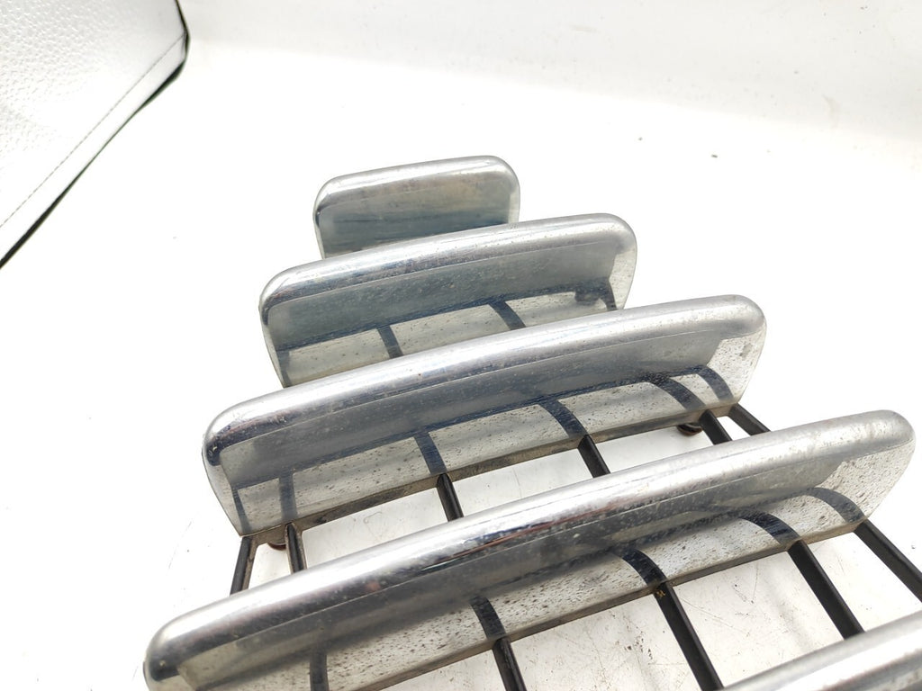 Alfa Romeo 147 Facelift 2007 Front Bumper Center Grill LS383060