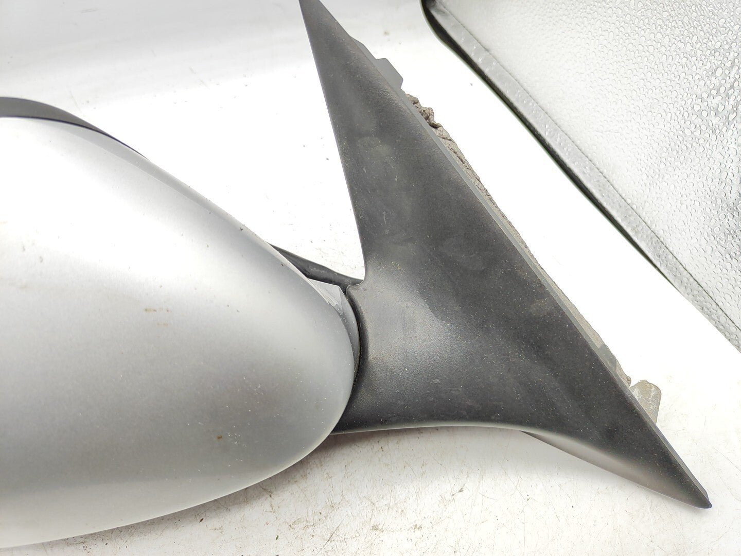 Alfa Romeo 159 1.9JTDm 110kW 2007 LHD Front Right Side Mirror E3011015 Silver