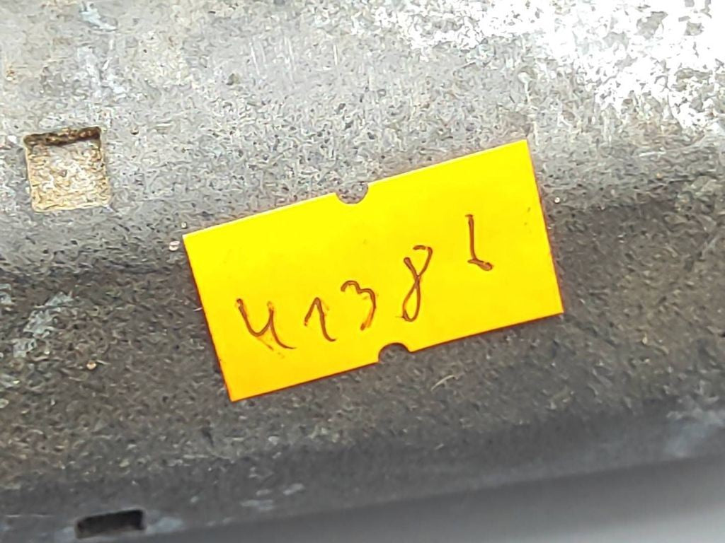 Volkswagen Golf III 1991 Rear wiper motor 1H9955717 