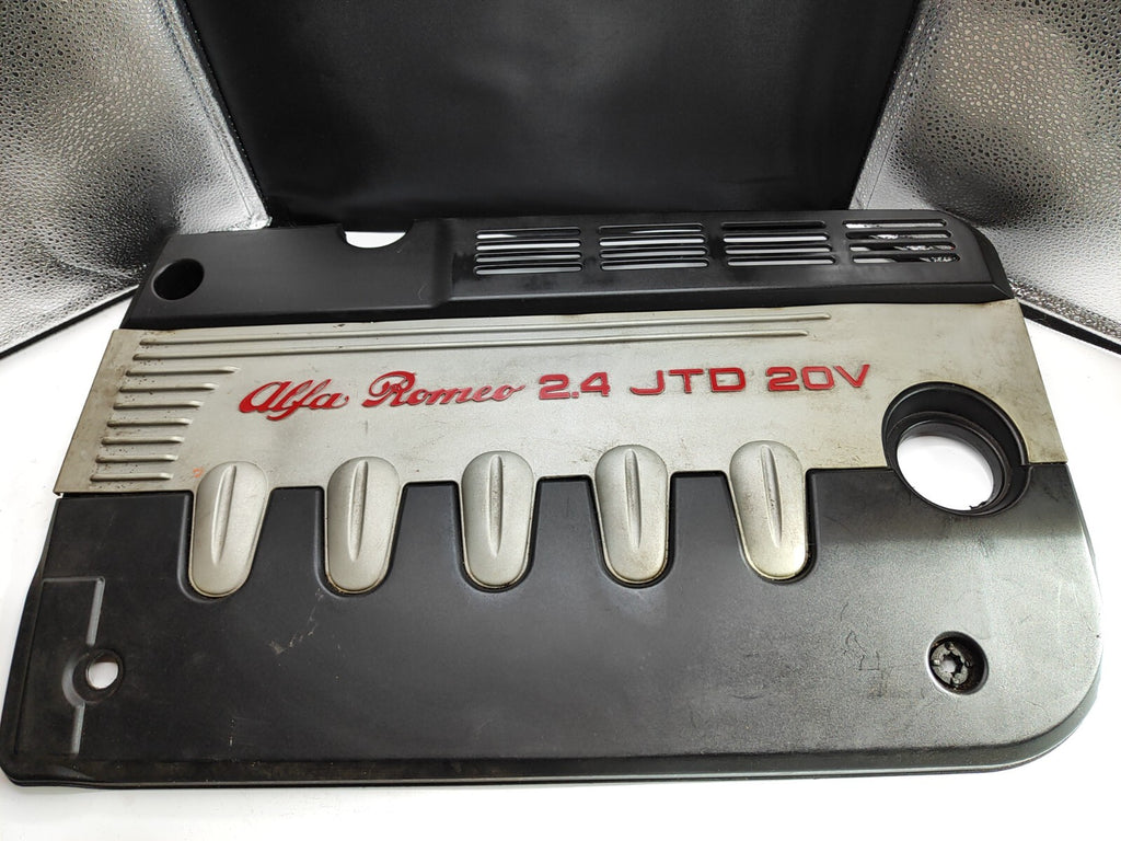 Alfa Romeo 156 2.4JTD 20V 2004 Diesel Engine Plastic Top Cover 1560415990