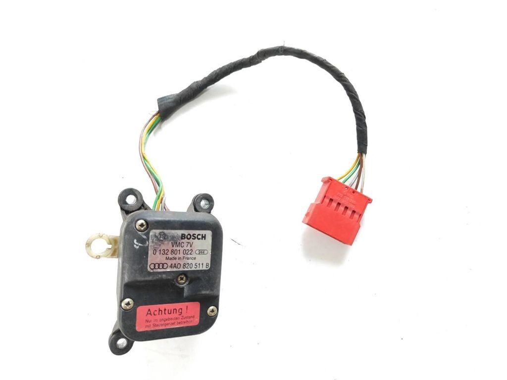 Audi A6 C4 4A 1995 Air heater flap actuator motor 4A0820511B 