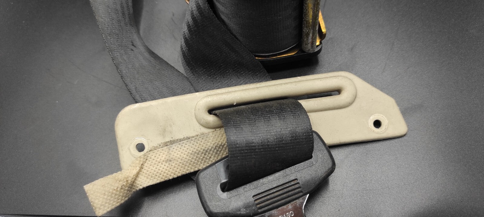 Alfa Romeo 166 2.4JTD 110kW 2001 Rear Left Seat Safety Seatbelt 044047