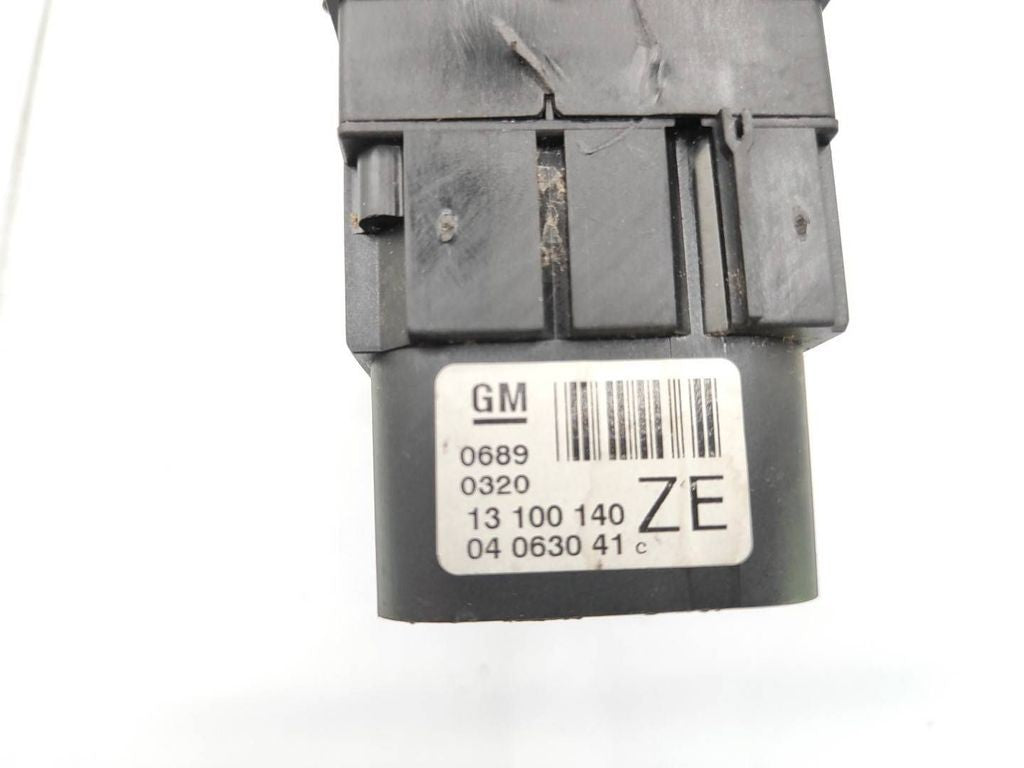 Opel Astra H 2005 Light switch 13100140 