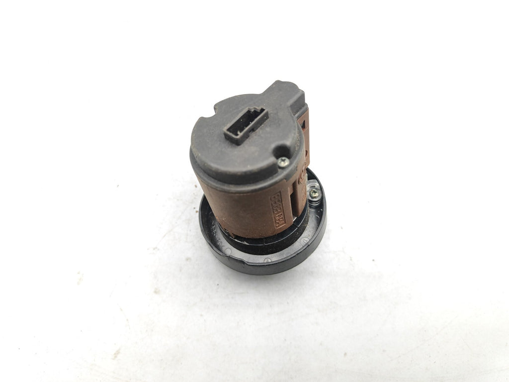 BMW 5 Series E39 Fog Light Switch Button 8363684