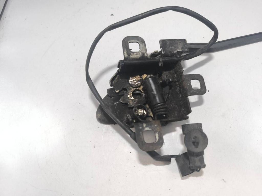 Fiat Croma 2.4JTD 147kW 2007 Diesel bonnet hood lock catch 