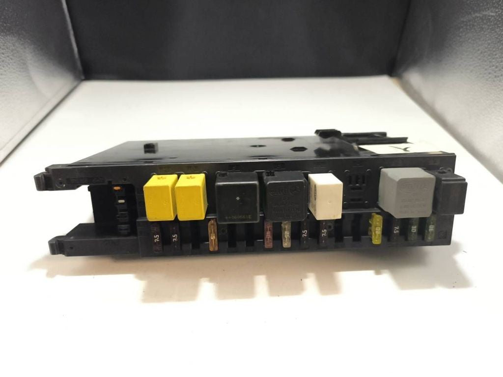 Mercedes-Benz C W203 2001 Comfort convenience body module 2035453801 