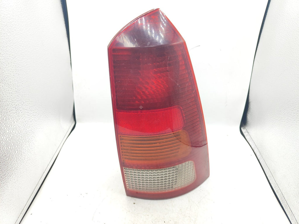 Ford Focus MK1 Combi 2001 LHD Rear Right Side Taillight Lamp Light