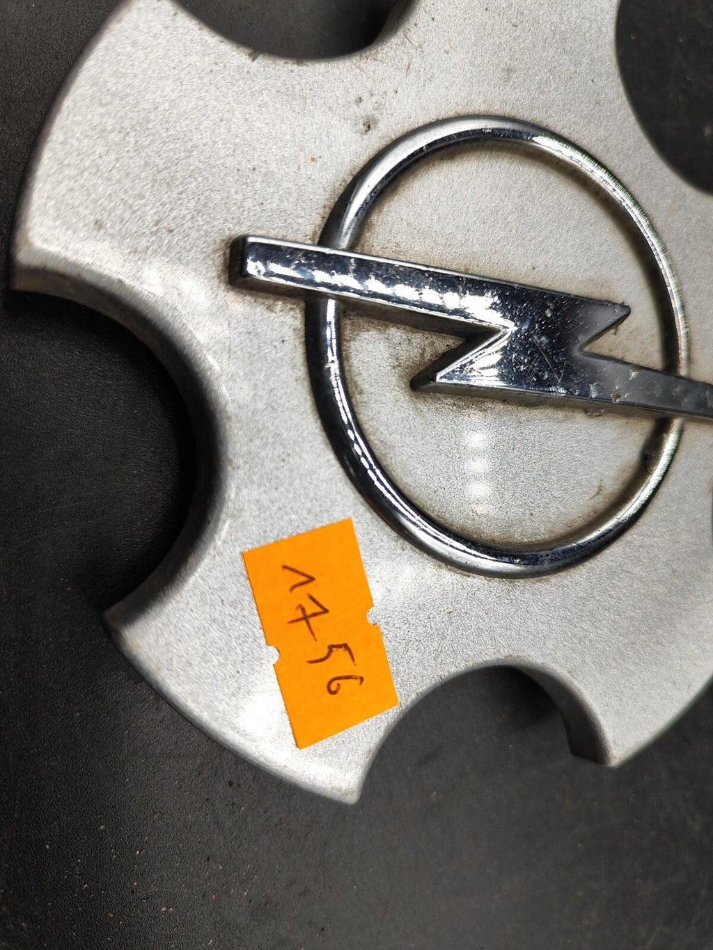 Opel Vectra B 2.0DTI 1999 Wheel Center Cap Cover 90468693 90496747 90539162