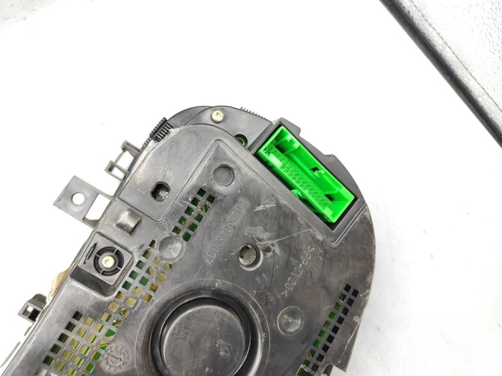 1J0919860B Volkswagen Golf IV 2002 Diesel speedometer instrument cluster 