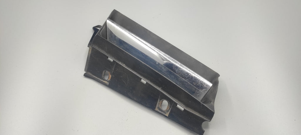 Alfa Romeo 156 SW 2.4JTD 110kW 2002 Front Right Upper Bumper Grill 156017391