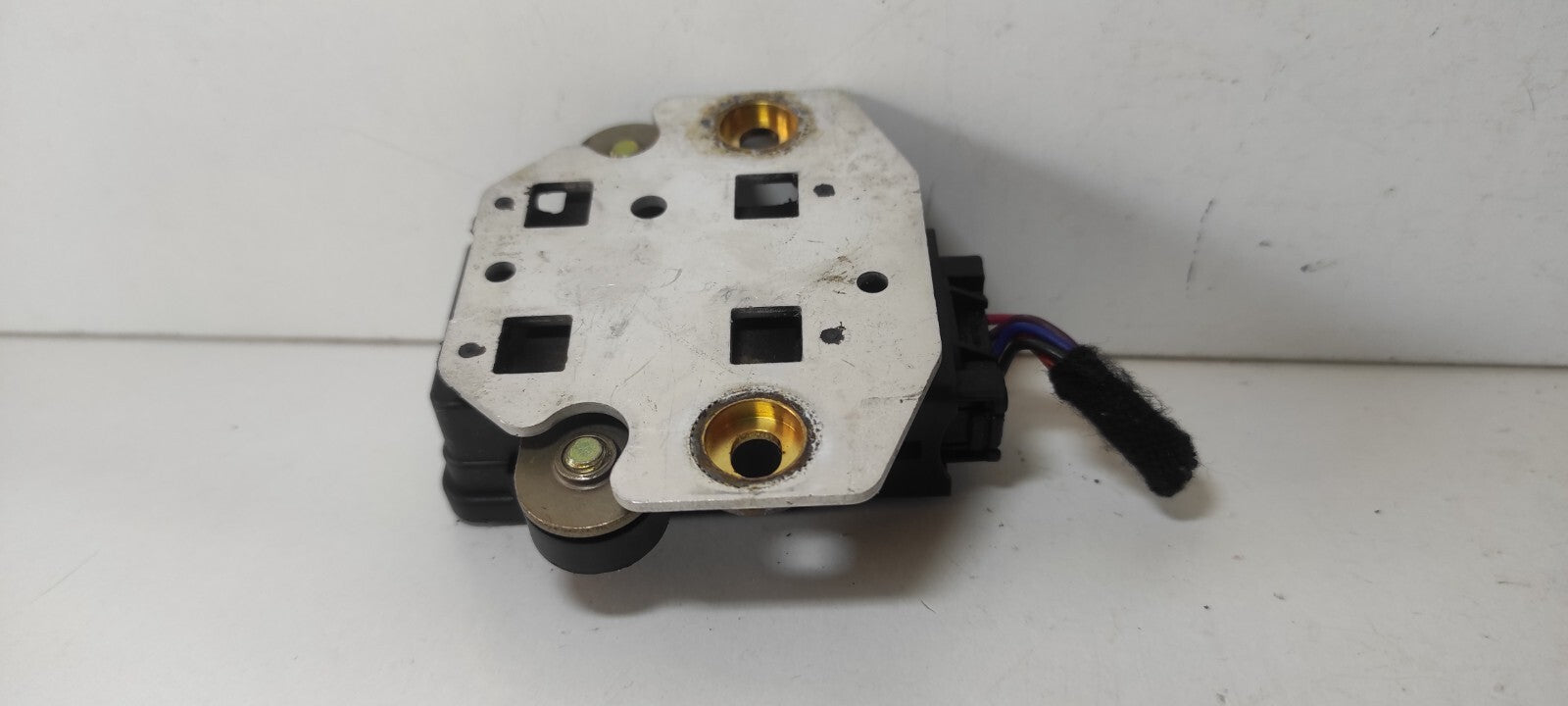 Alfa Romeo 156 2.4JTD 129kW 2005 ESP Yaw Rate Sensor Module 46557523