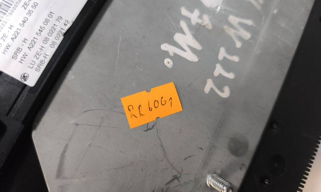 Mercedes-Benz S W221 2006 Fuse module A2215403550 A2215450801