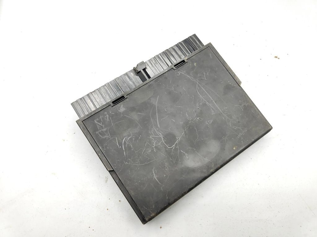 Ford Mondeo Mk III 2002 Comfort convenience body module 1S7T15K600HA 