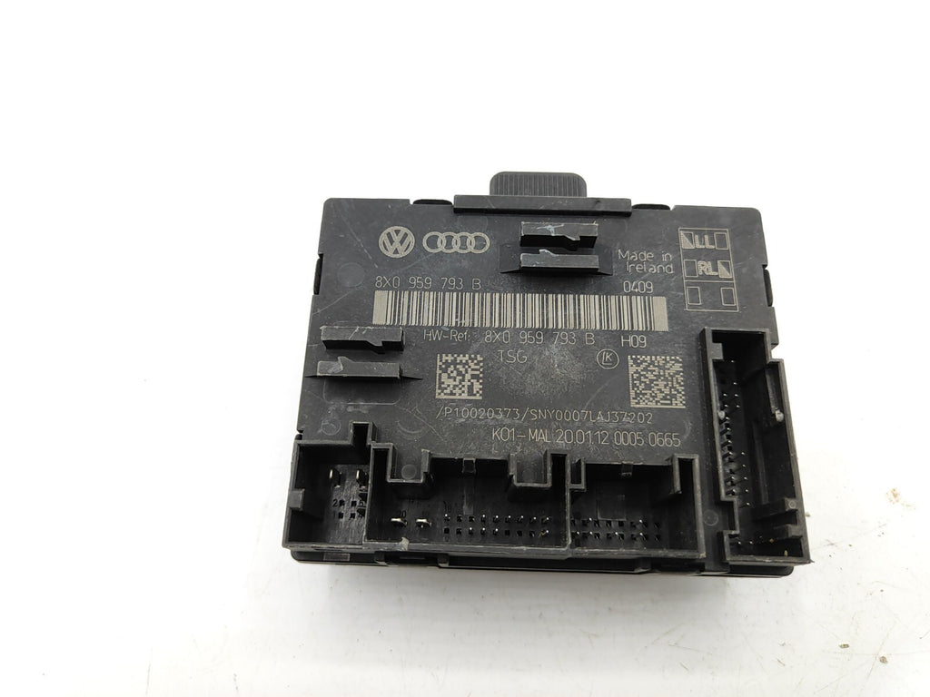 Audi A1 2012 RHD Right Side Door Control Unit Module 8X0959793B