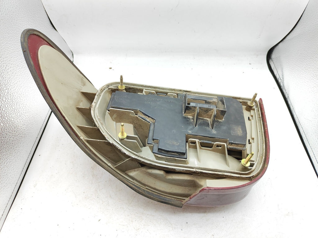 Ford Mondeo Hatchback 1994 Rear Left Side Taillight Light 93BG13N004