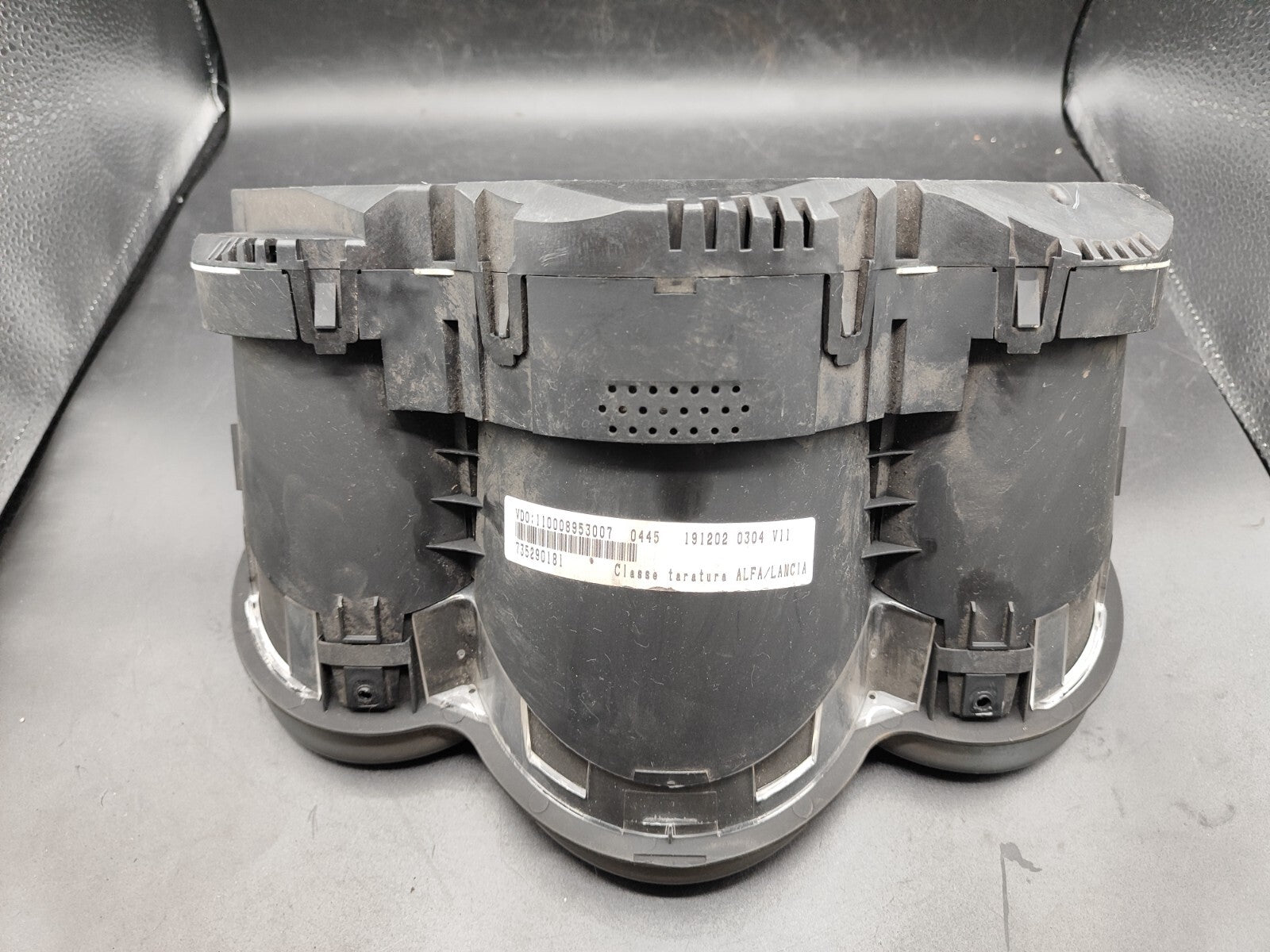 Alfa Romeo 147 Diesel 1.9JTD 2003 LHD Speedometer Cluster 735290181