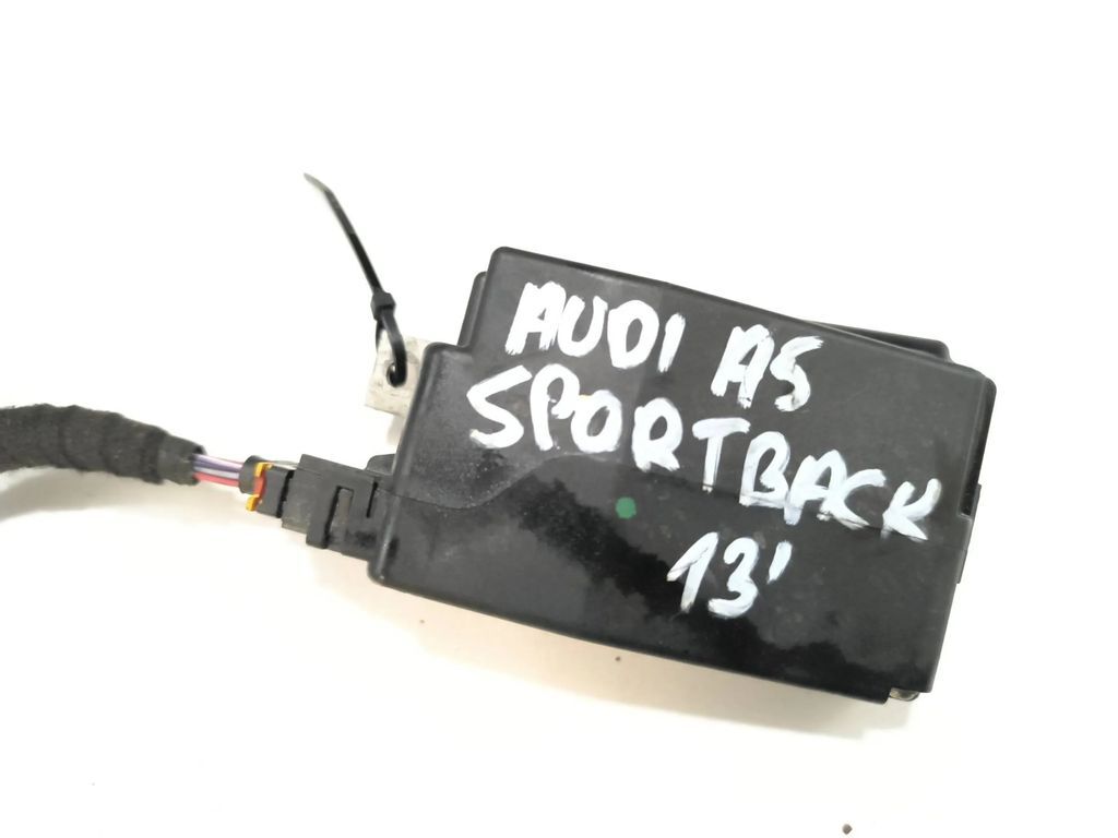 Audi A5 8T 8F 2.0TFSI 2013 Steering wheel column lock 8K0905852E 