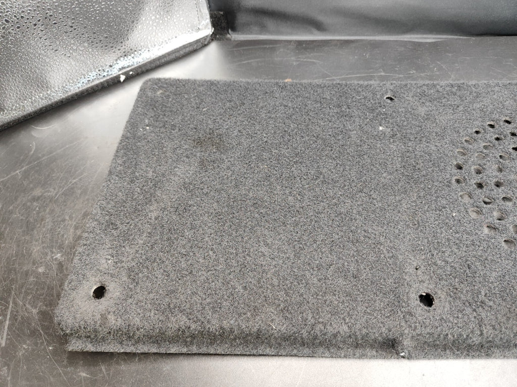 Alfa Romeo GT 1.9JTD 2009 Rear Tailgate Trunk BOSE Trim Cover 1560431120