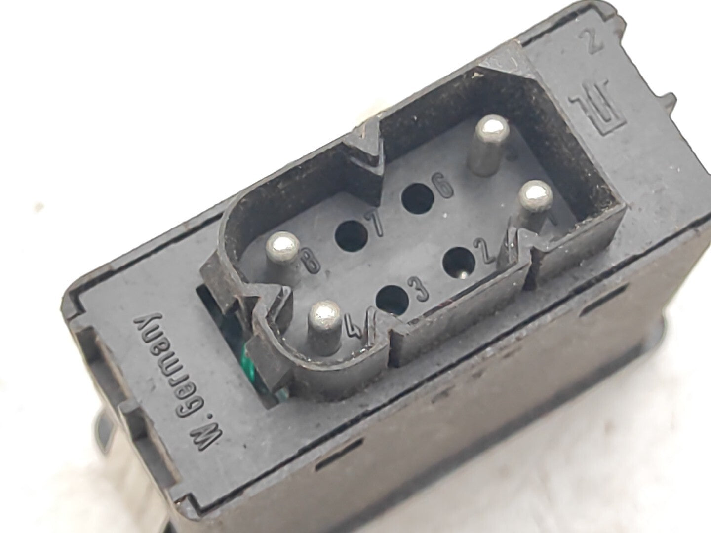 BMW 5 Series E34 Electric Window Defrost Switch Button 1391749