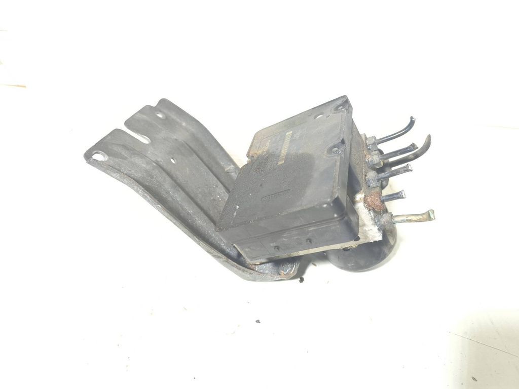 Volvo S60 2004 ABS Pump P08671223 