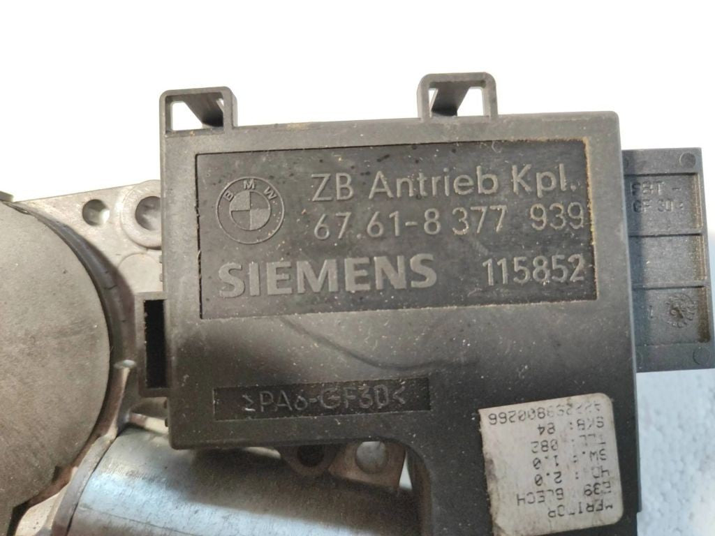 BMW 5 E39 1999 Sunroof electric motor actuator 8377939 