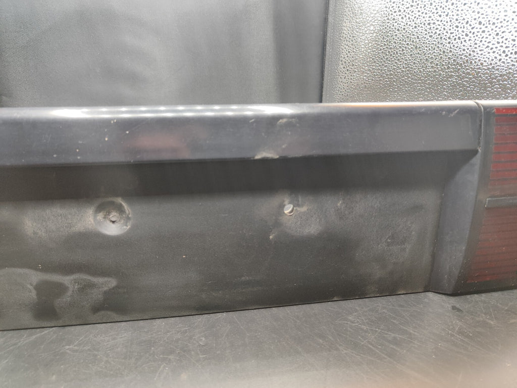 Opel Ascona C 1987 Rear Tailgate Trunk Boot Blenda Number Plate Bar ZB138302