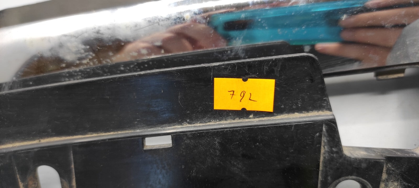 Alfa Romeo 156 SW 2.4JTD 110kW 2003 Front Left Upper Bumper Grill 156017392