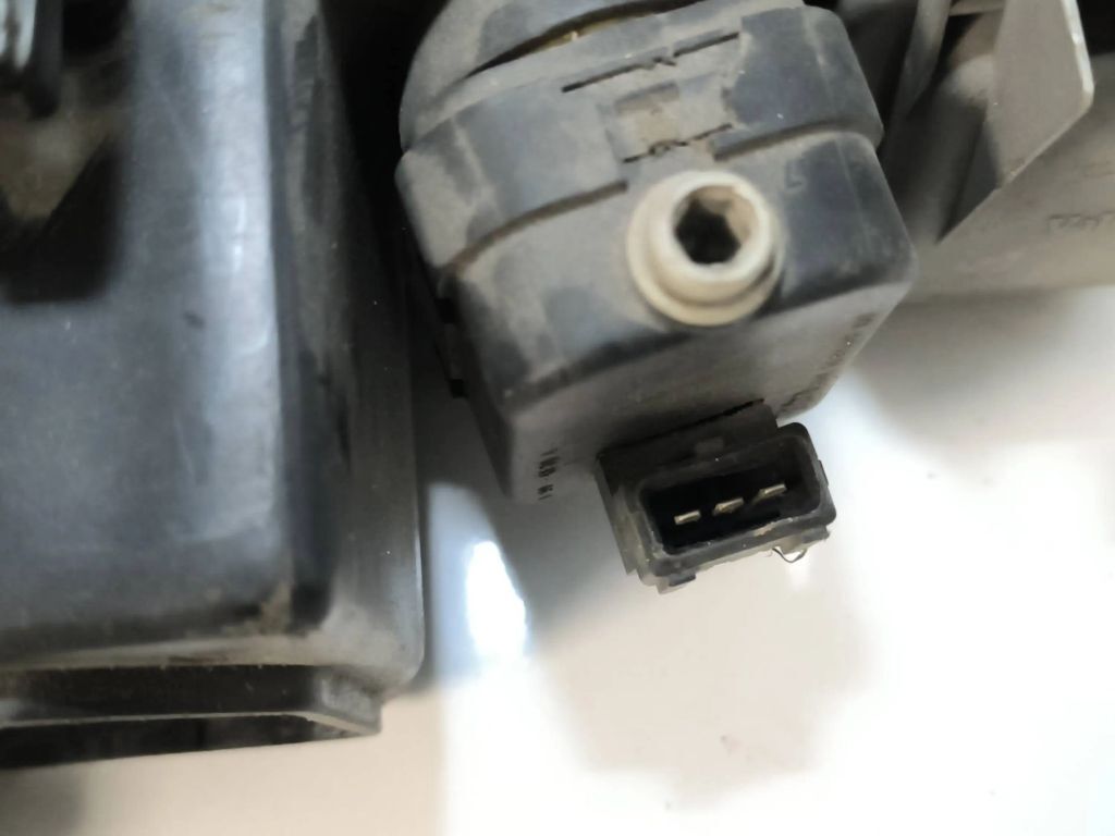 Fiat Bravo Brava 1997 LHD Front Left headlight headlamp 