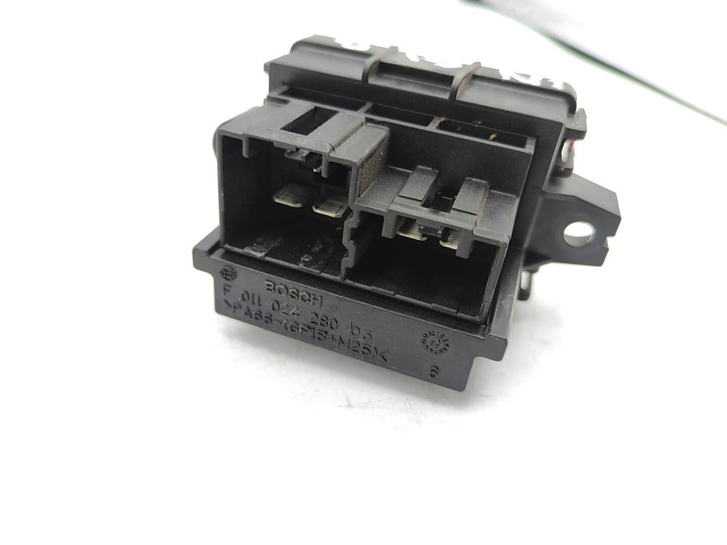 Opel Insignia A 2014 Heater Blower Fan Resistor Relay 13503201