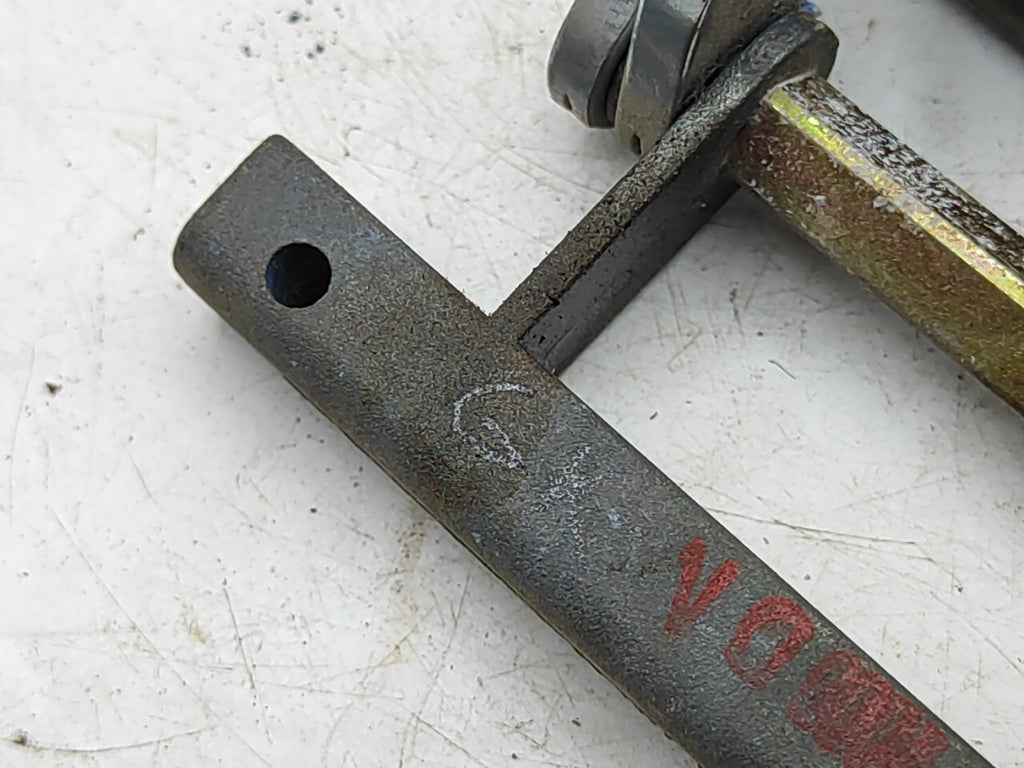 Alfa Romeo 166 2.4JTD 110kW 10V 2002 Rear Left Door Chrome Handle