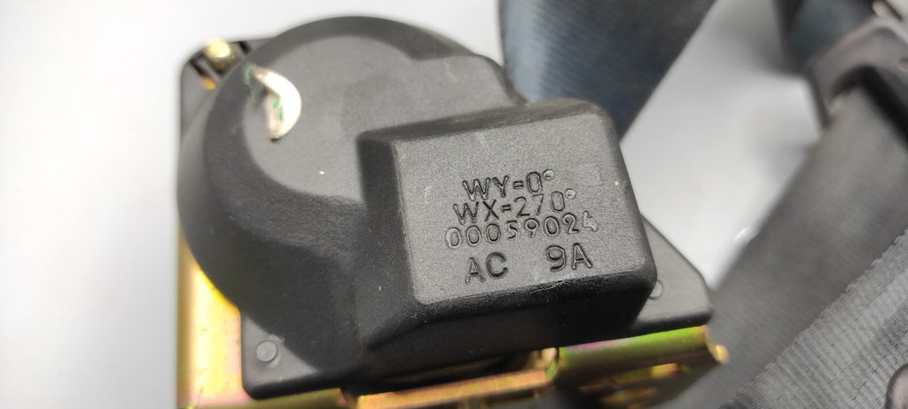 Alfa Romeo 166 2.4JTD 110kW 2003 Rear Right Seat Safety Seatbelt 044047