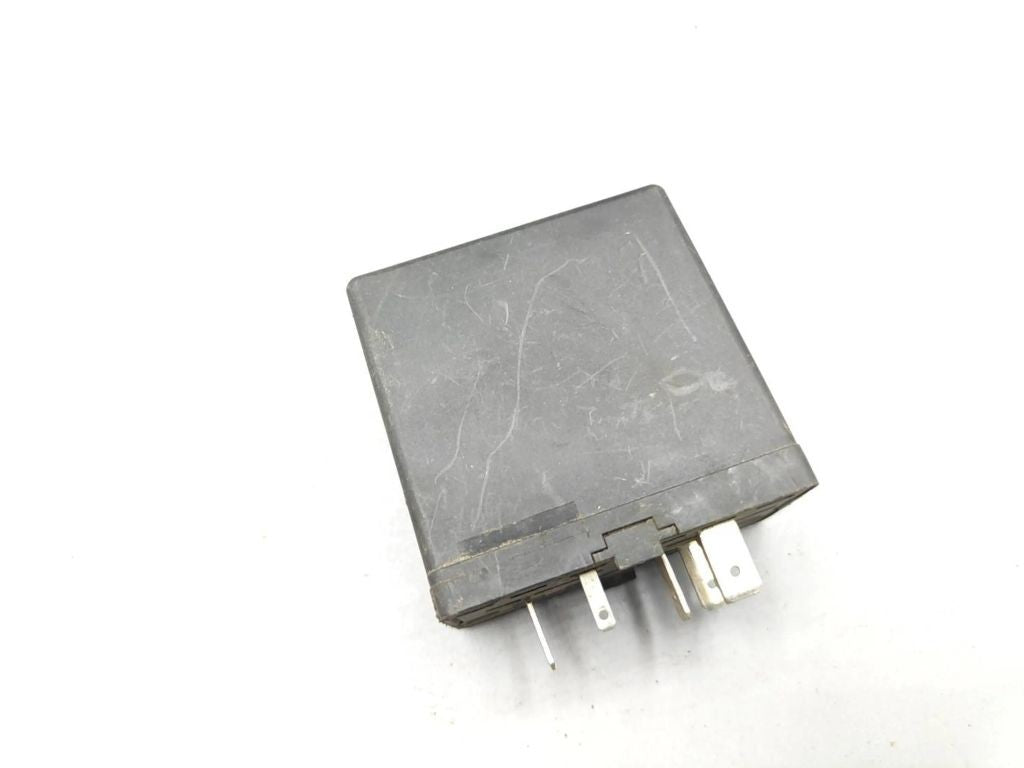 Audi A6 S6 C5 4B 1998 relay 4A0907440 