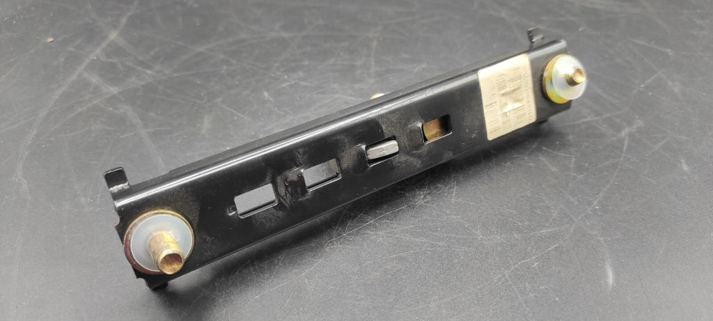 Alfa Romeo GT  2.0JTS 2004 Front Right Seatbelt Height Adjustment Regulator Rail