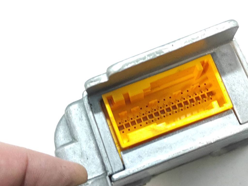 Saab 9-5 2.0T 110kW Petrol 2000 Control unit module 05018825 