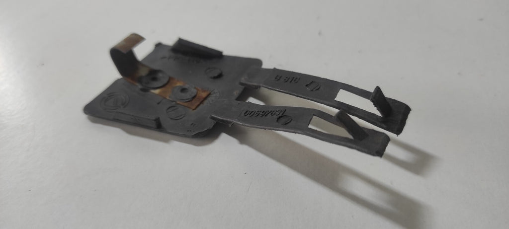 Alfa Romeo 166 2.4JTD 2001 Rear Tow Hook Eye Cover 60597631