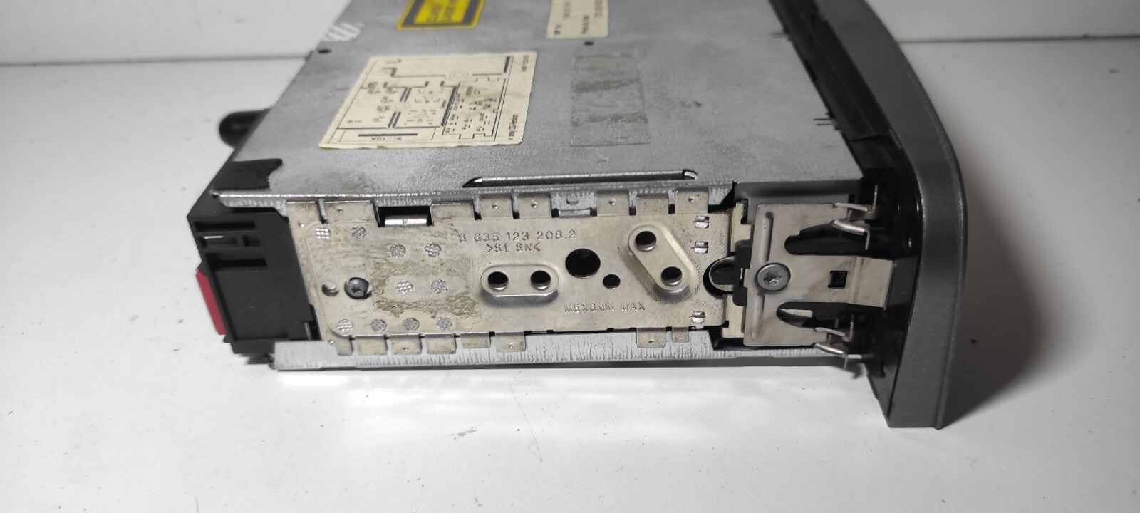 Alfa Romeo 147 1.9JTD 110kW 2004 Interior Radio CD Player Unit 735301823