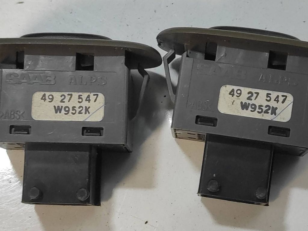 Saab 9-5 2.0T 110kW Petrol 2000 Electric window control switch 4927547 