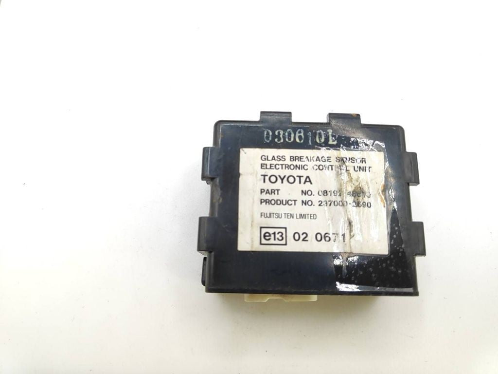 Toyota RAV 4 (XA30) 2008 control units modules E13020671 