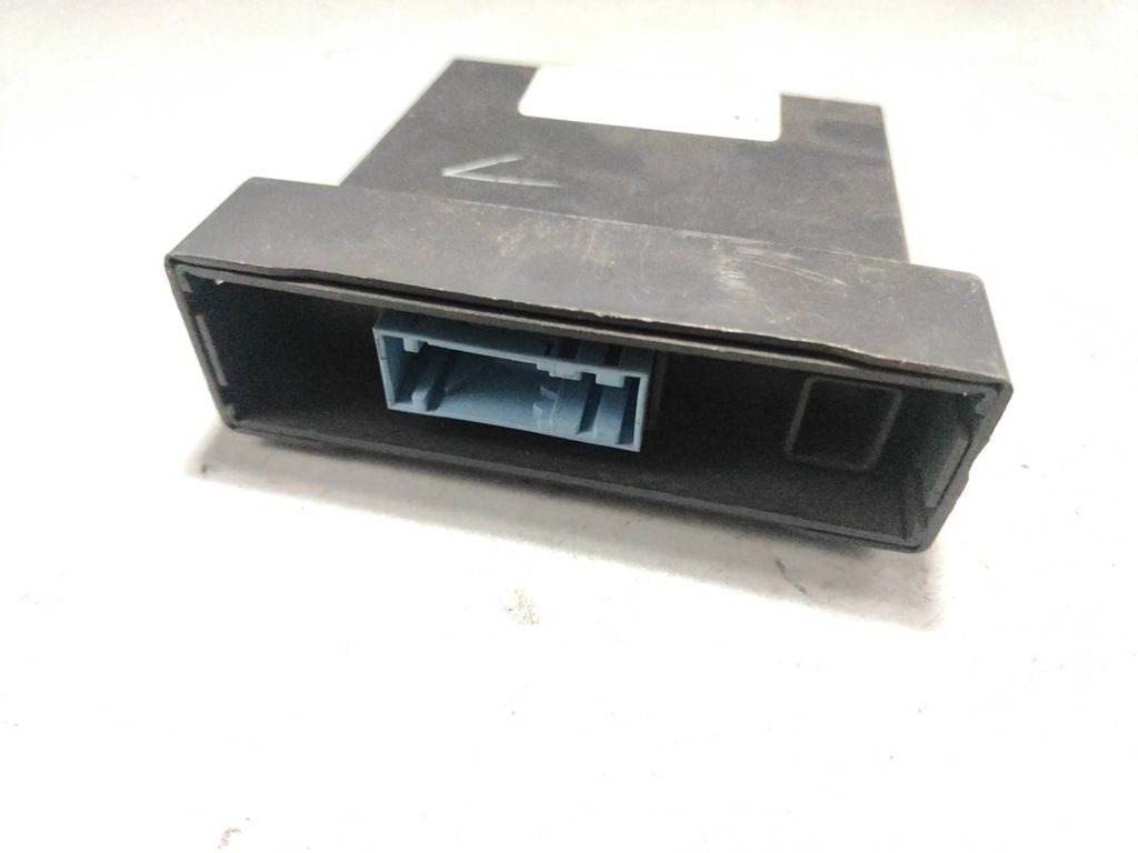 Peugeot 508 2.0HDI 120kW 2010 control units modules 980169528000 