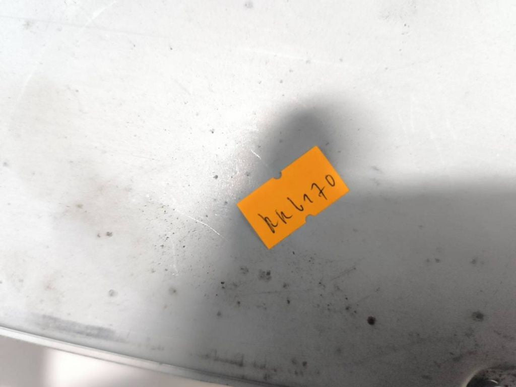 Toyota Avensis T250 2003 8966105A53 Engine control unit module ECU 