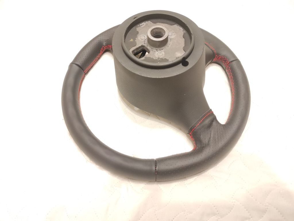 Alfa Romeo 159 JTDM JTS 2006 Steering wheel / NEW LEATHER