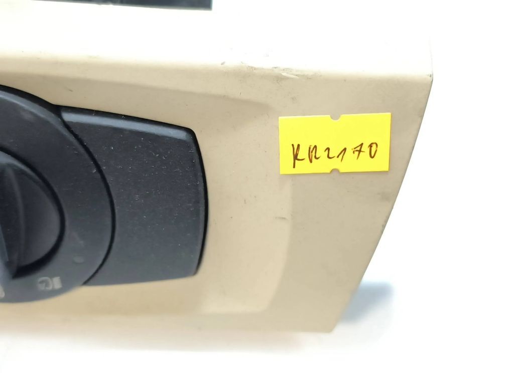 BMW 3 E90 E91 2007 Headlight Light switch button 9169410 