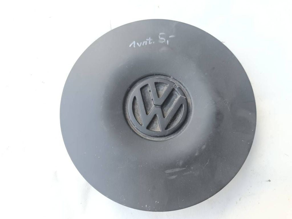 Volkswagen Transporter Caravelle T4 1997 Original wheel cap 7D0601151 