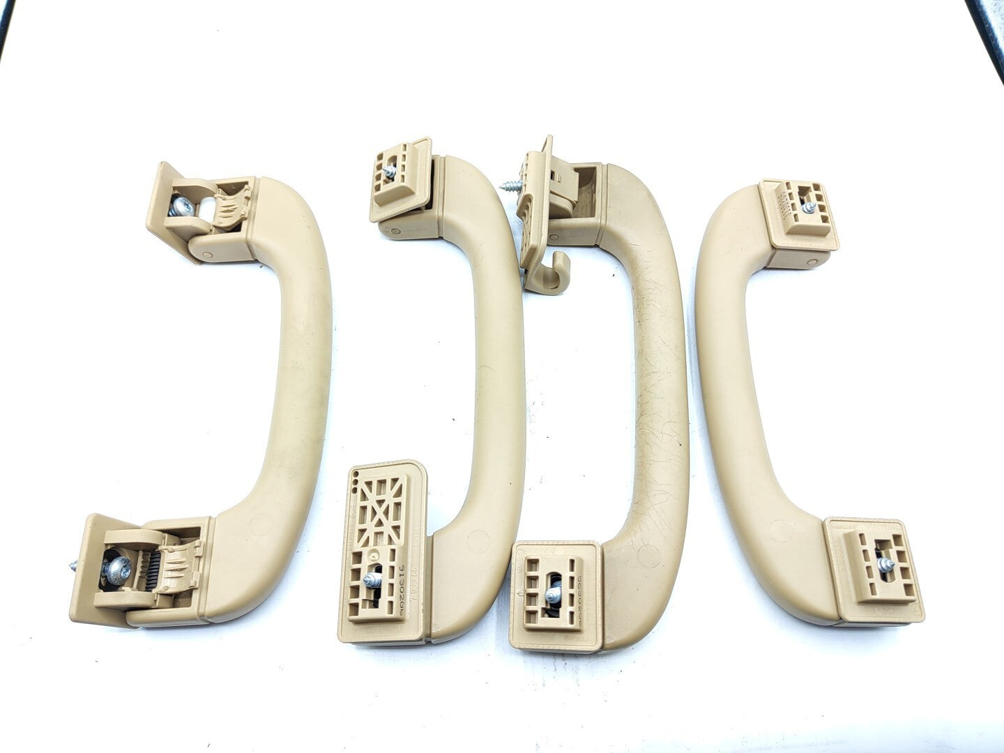 BMW 5 Series E61 530D 170kW 2006 Roof Grab Handle Set 7033662