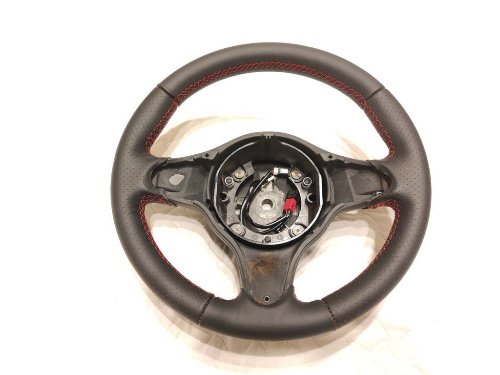 Alfa Romeo 159 JTDM JTS 2006 Steering wheel / NEW LEATHER